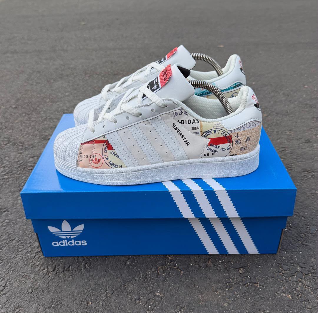 Originals Superstar GY9022  - Vue 3